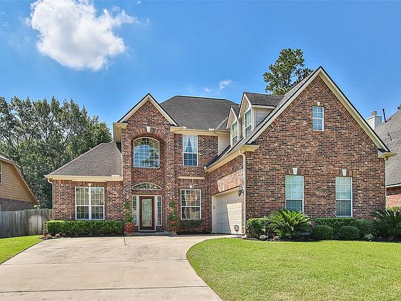 What great curb appeal!