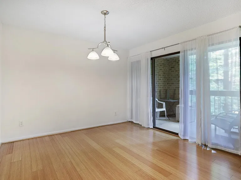 1526 Moorings Dr #12B — Photo 16