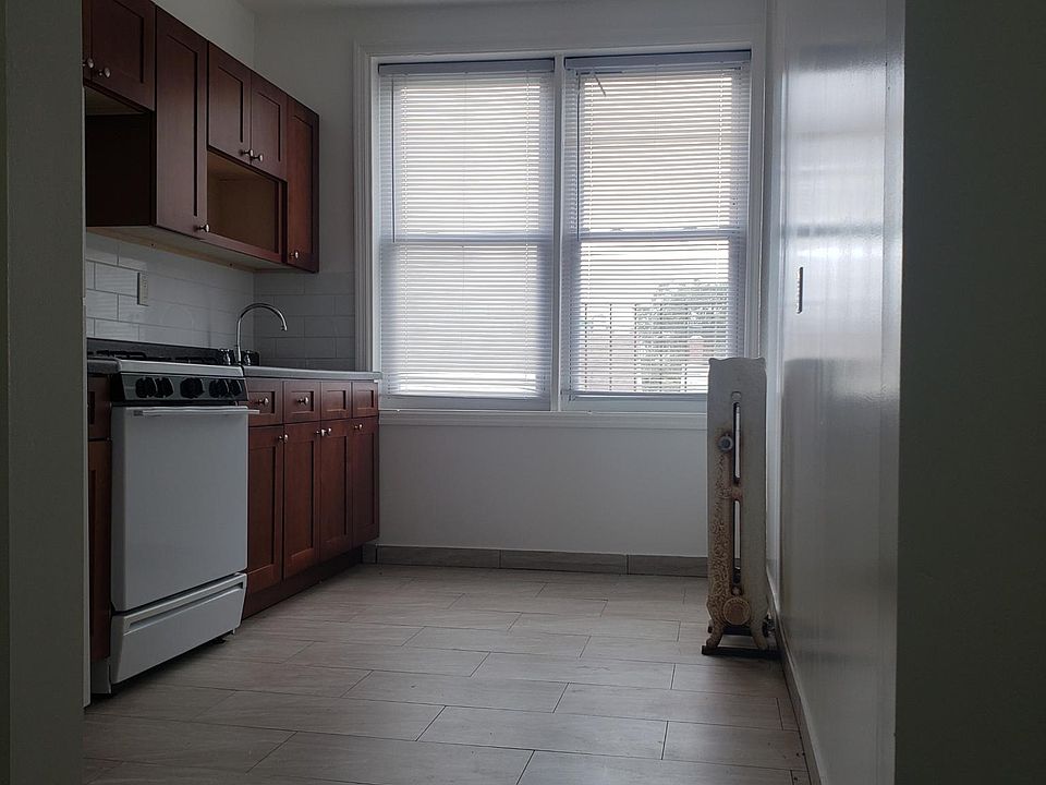 1st image of 103 McLean Ave #3A