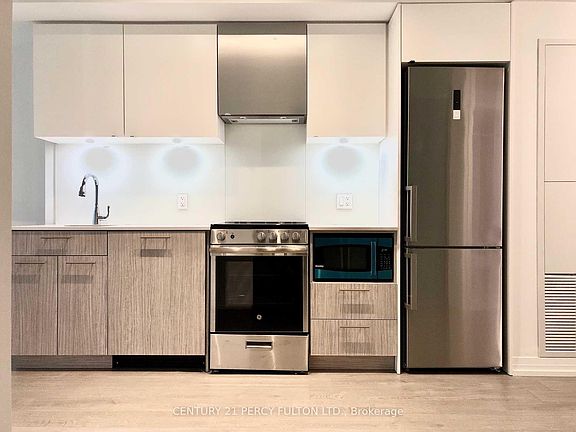 5th image of 251 Jarvis St #839