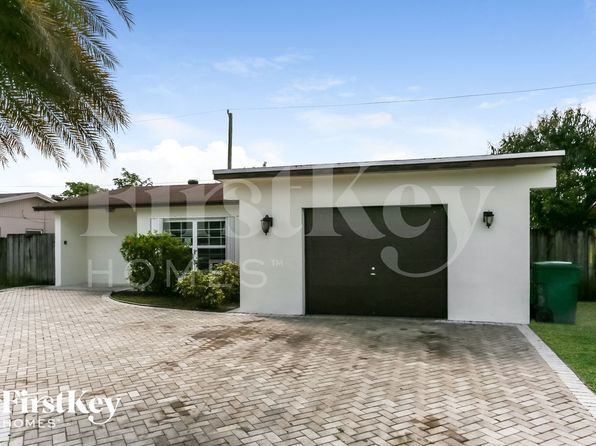 7730 NW 39th St