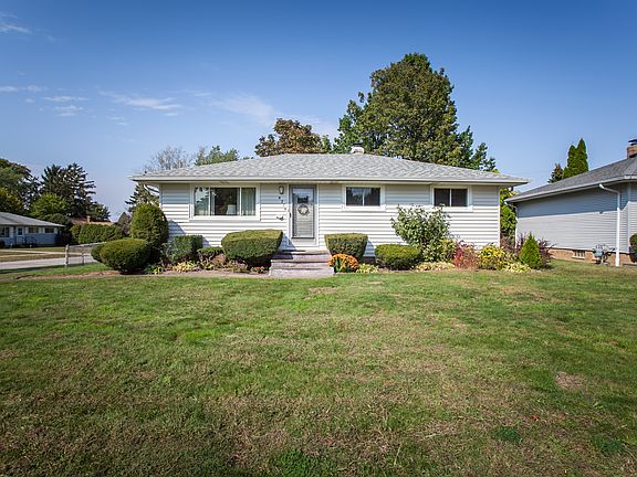 5th image of 9214 Harrow Dr