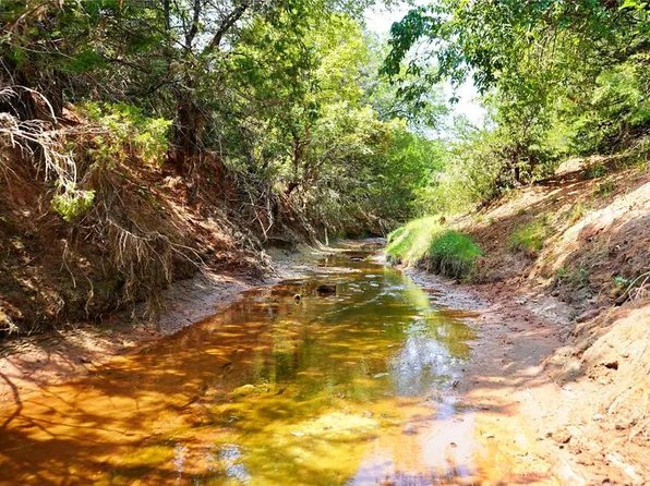 N 2360th Rd, Thomas, OK 73669