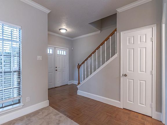 4th image of 7350 Kirby Dr APT 1