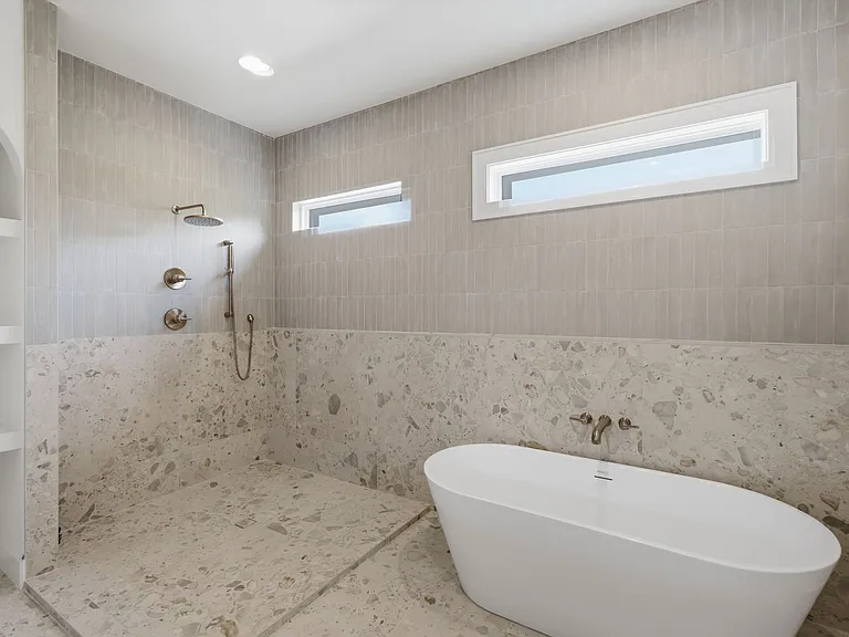 731 Croley Dr #A — Photo 30