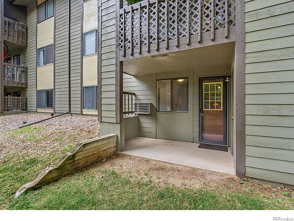 2nd image of 925 Columbia Road #512