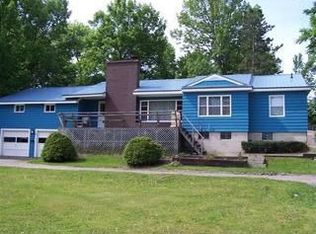 7 Scholl Ln, Calais, ME 04619