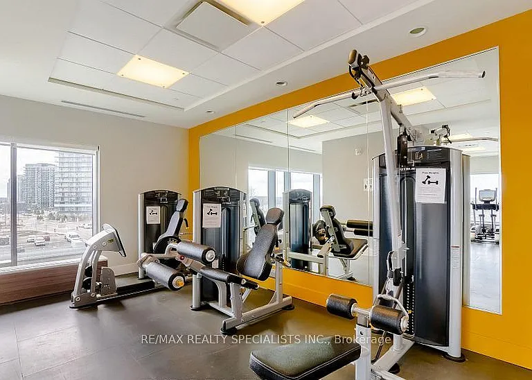2560 Eglinton Ave W #1509 — Photo 11