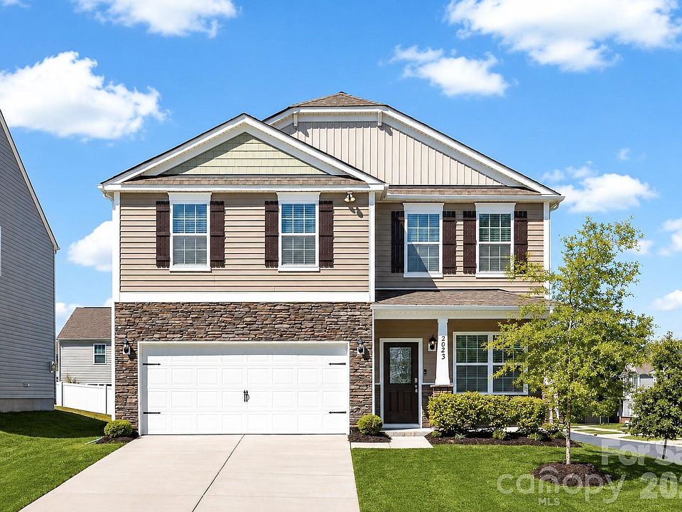 1st image of 2023 Navarro Rd