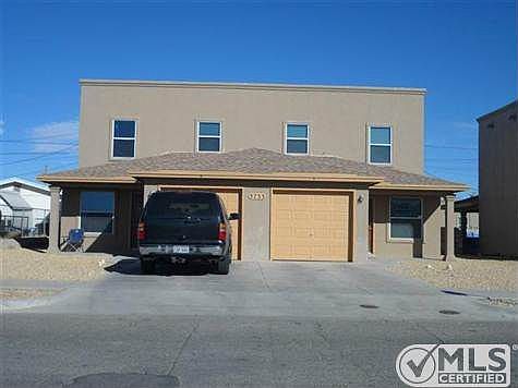 3rd image of 5733 Manila Dr