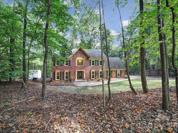 5026 Spicebush Ct, Charlotte, NC 28215