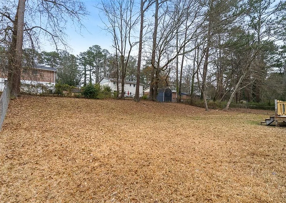 6125 Cedar Wood Dr
