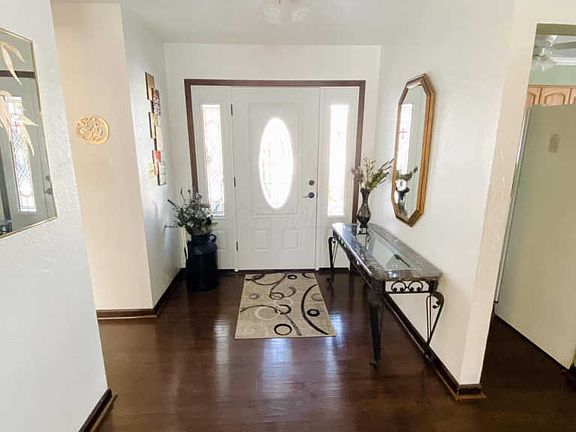 4th image of 607 Dunoon Dr