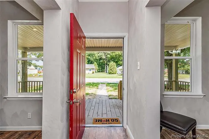 153 Beach Rd #3 — Photo 10