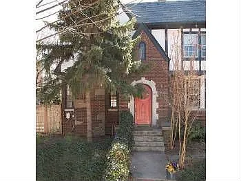3614 Veazey St NW photo 1