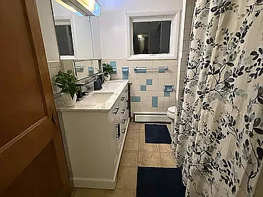 735 Main St #3 — Photo 4