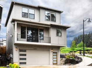12921 SE Creekside Ter, Happy Valley, OR 97086
