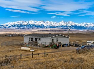 56 Spannering Rd, Big Timber, MT 59011