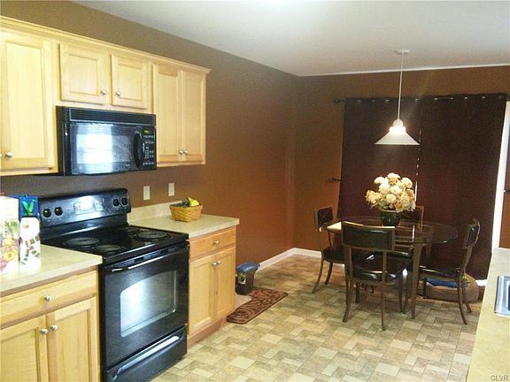4th image of 1322 Briarwood Ln