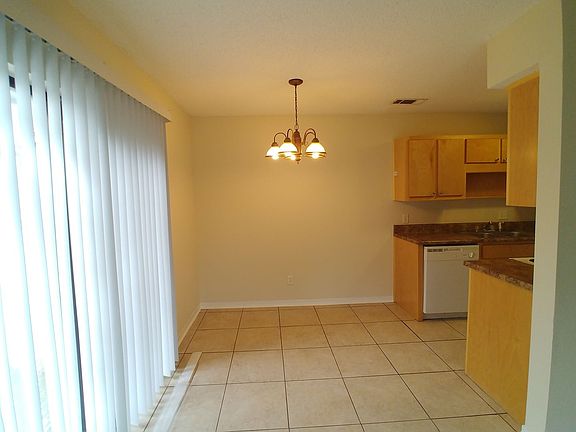 4th image of 1440 N 61st Ave APT 8A