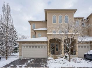 255 Summerfield Dr #20, Guelph, ON N1L0E1