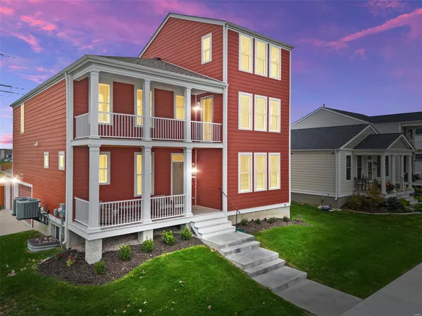 3421 Simeon Bunker St, Saint Charles, MO 63301