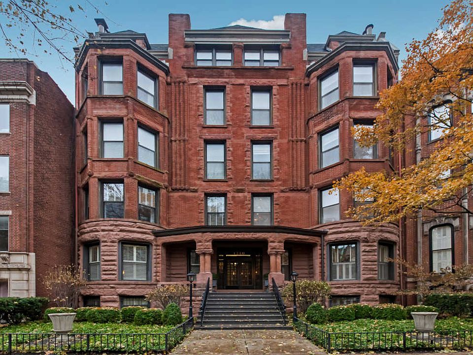 1st image of 1510 N Dearborn Pkwy APT 202
