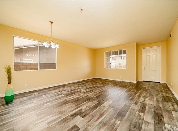 5th image of 13471 Bunker Hill Pl