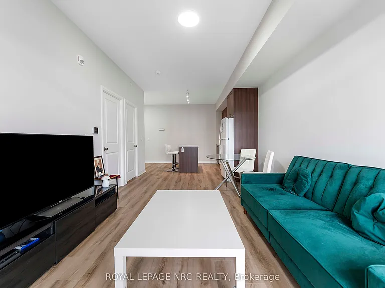 50 Herrick Ave #LP45 — Photo 16