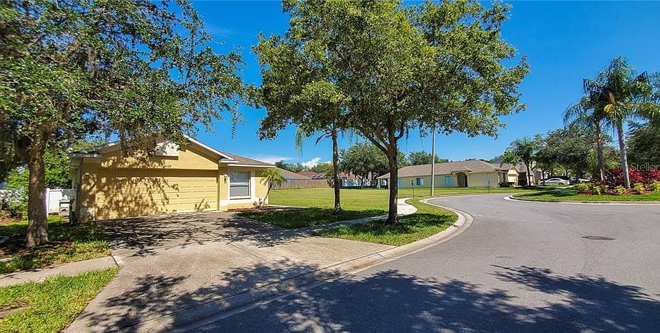 1st image of 18128 Canal Pointe Dr