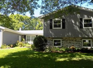 2032 Adderbury Ln, Madison, WI 53711