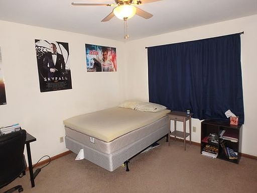 4th image of 211 Waugh St APT 03