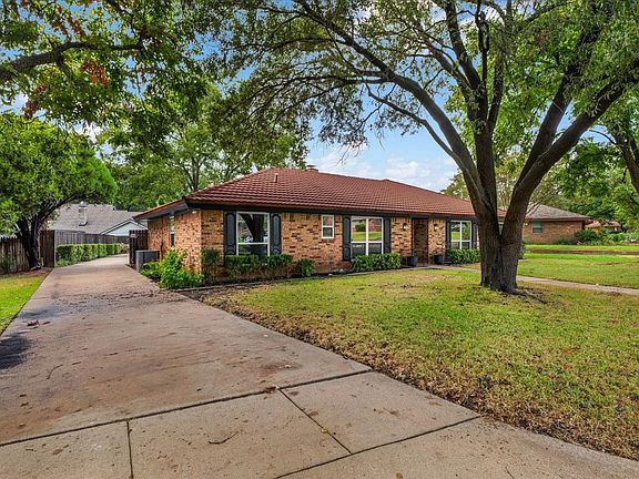 2nd image of 4345 Rota Cir