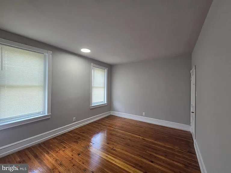 5109 Knox St — Photo 21