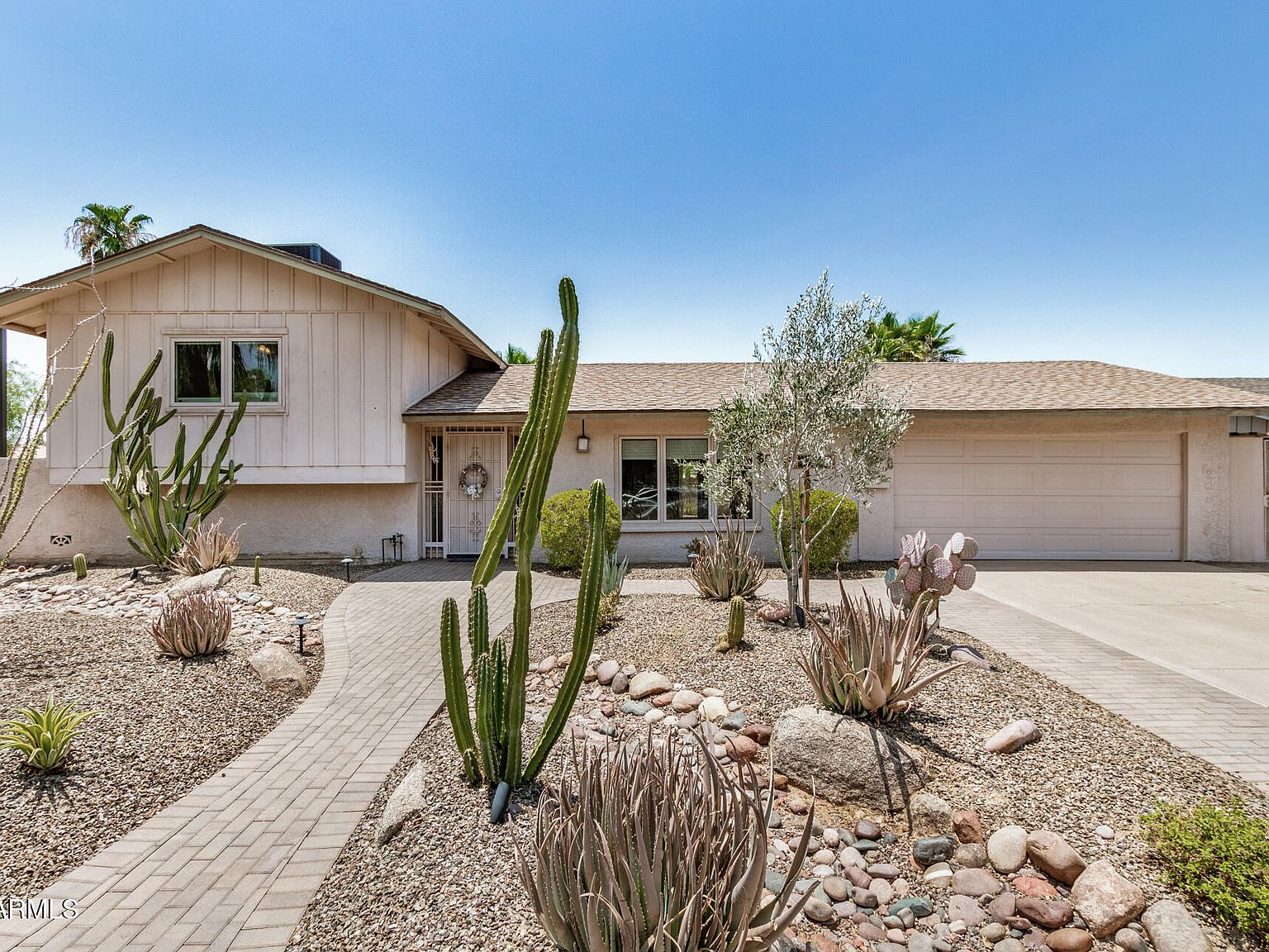 Elkhorn, St, 213th N 5520 E953 E50 #HOUSESET トップス NE Realtor.com® | 68022 トップス