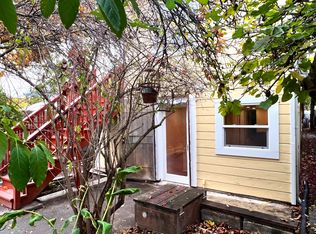 1820 9th St #A, Berkeley, CA 94710