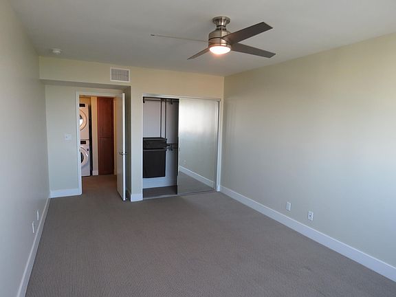 4th image of 2353 Albatross St APT 303