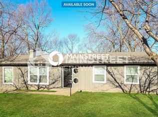 310 Prairie Ln, Belton, MO 64012