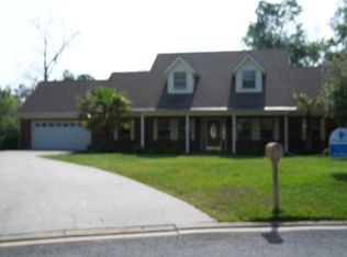 70 Lexington Dr, Richmond Hill, GA 31324