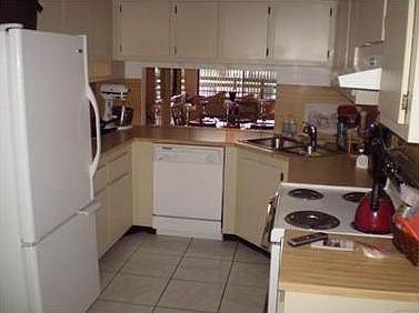 3rd image of 555 NW 210th St APT 203