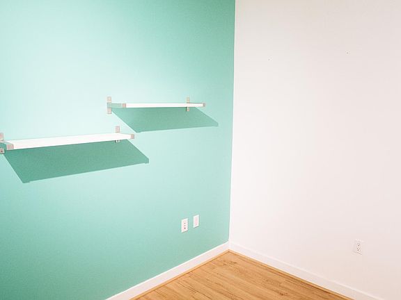 3rd image of 333 Main St Unit 4K