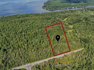 4758 Dunrobin Rd, Ottawa, ON K0A 3M0