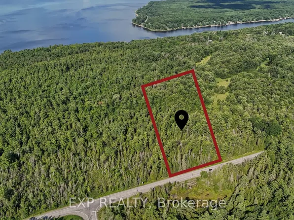 4758 Dunrobin Rd, Ottawa, ON K0A 3M0