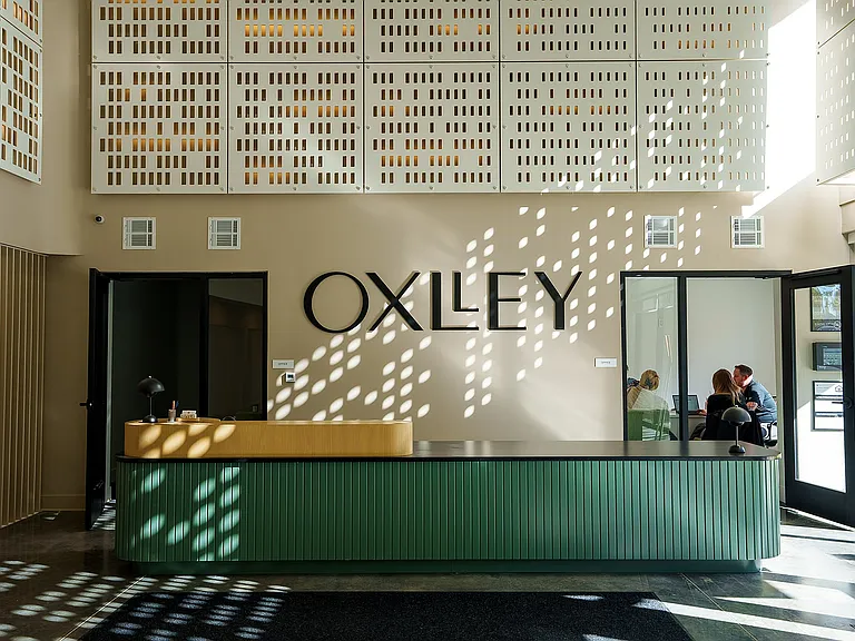 Oxlley Entry