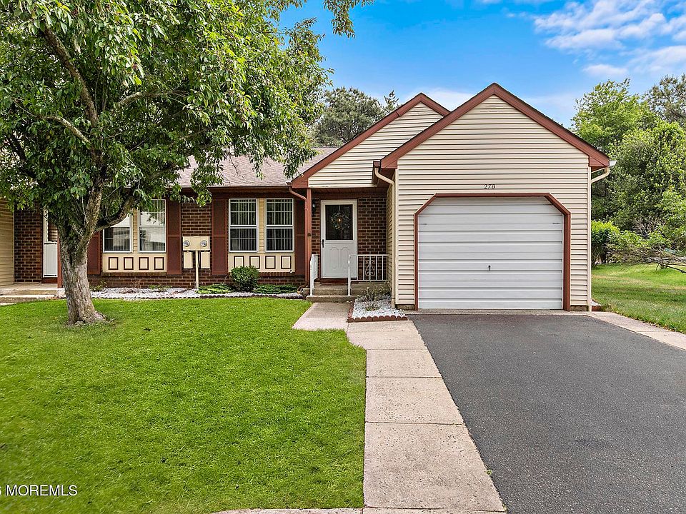 1st image of 27B Birchwood Drive #50