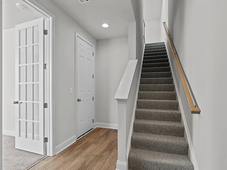 3088 Egreton Rd — Photo 6