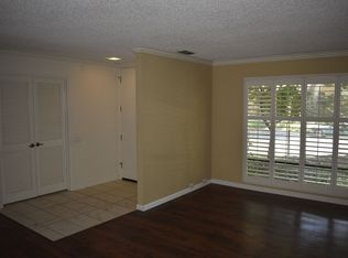 1404 Commons Dr, Sacramento, CA 95825