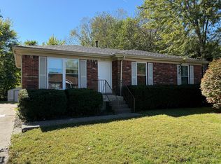 6016 Larkgrove Dr, Louisville, KY
