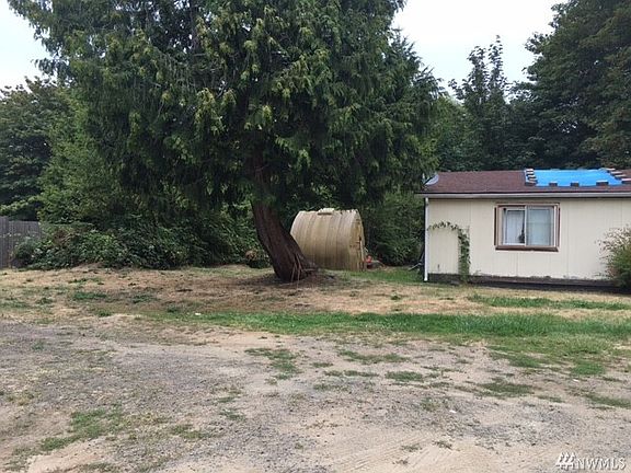 2nd image of 6475 SE Skycrest Ln