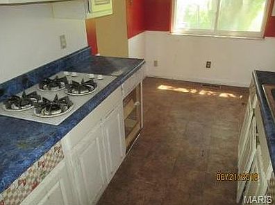 2nd image of 2120 E Humes Ln